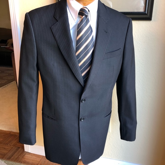 Armani Italian Wool Black Pinstripe Barney’s NYC - Picture 3 of 17